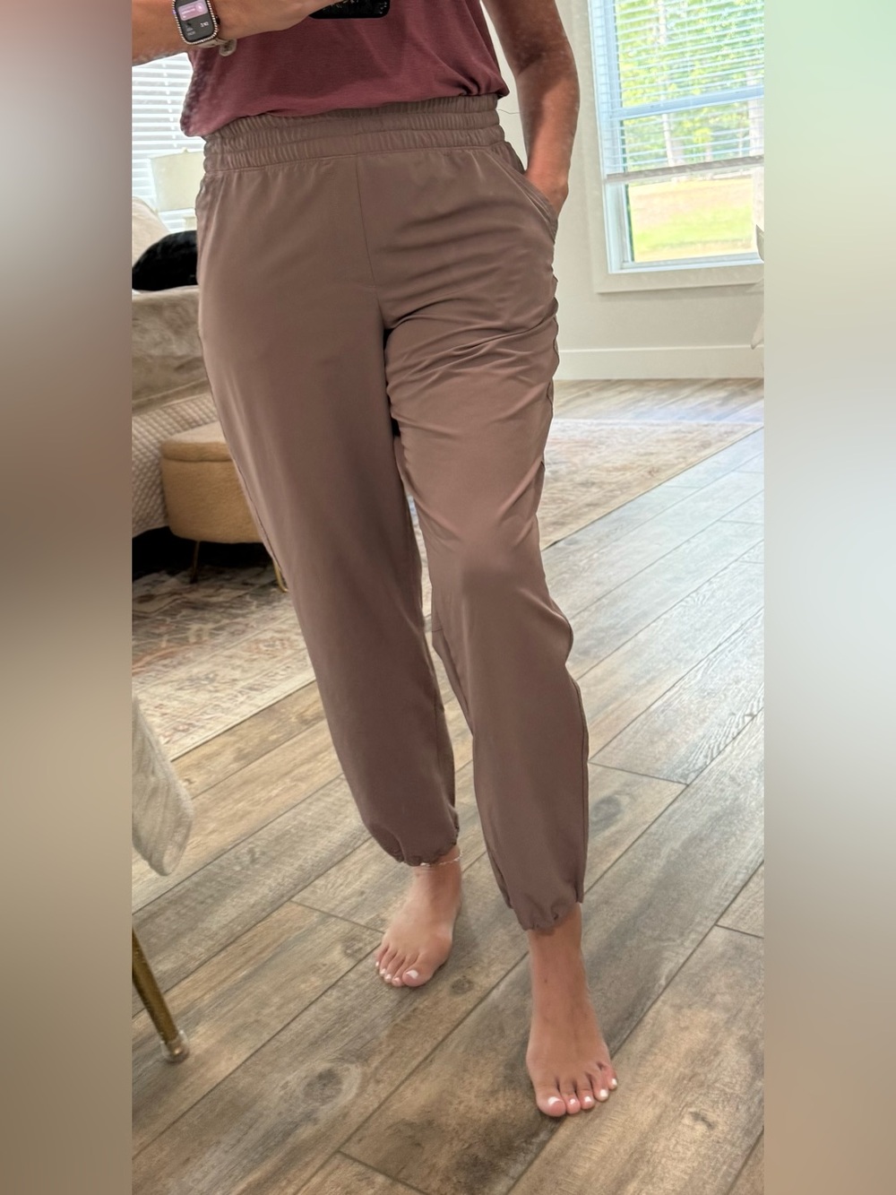 Women’s Layer 8 Brand Casual Elastic-Waist Jogger Pants in Dusty Mauve